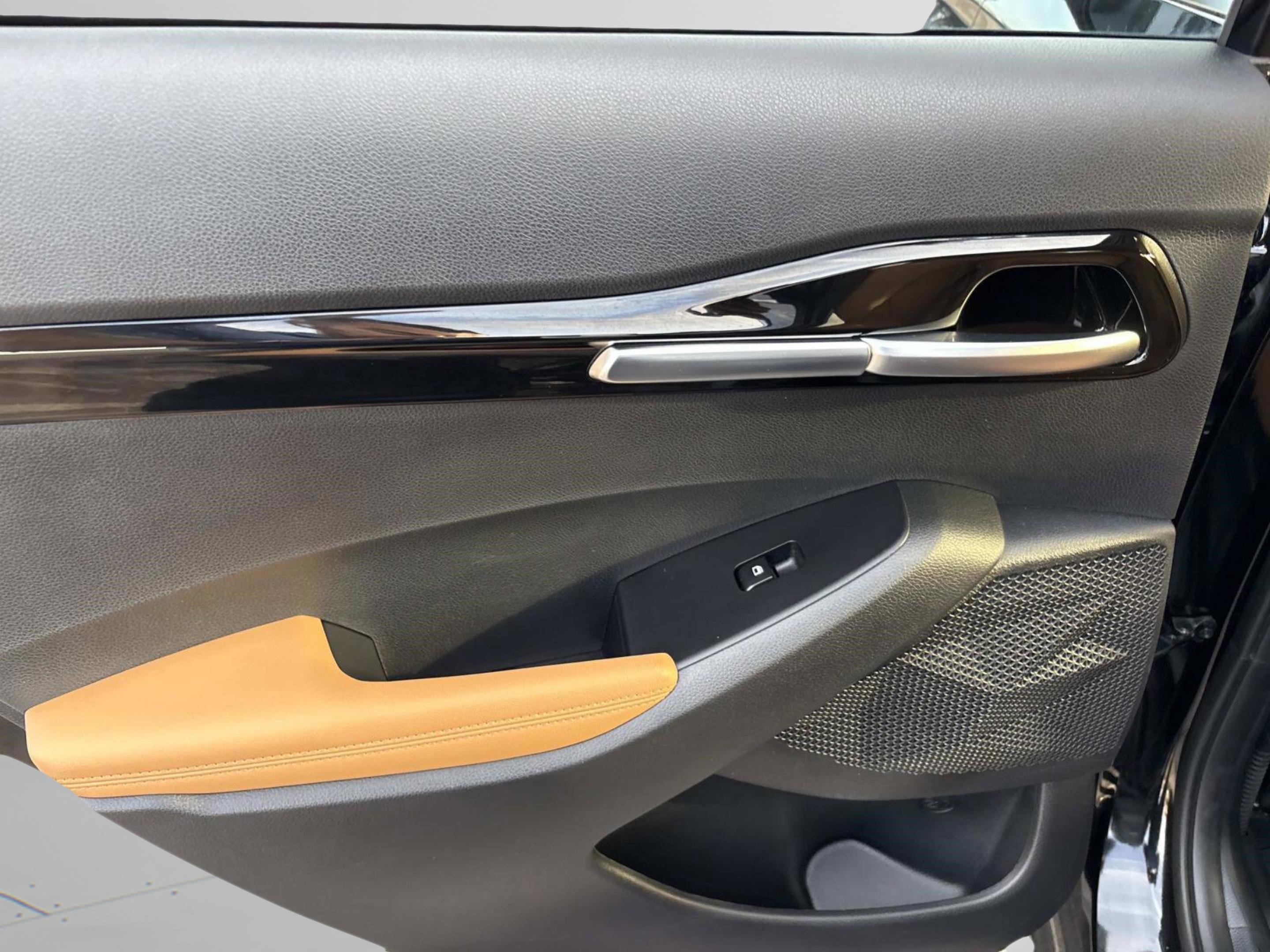 Used 2024 Kia Seltos SX w/ SX Sunroof Package image 18