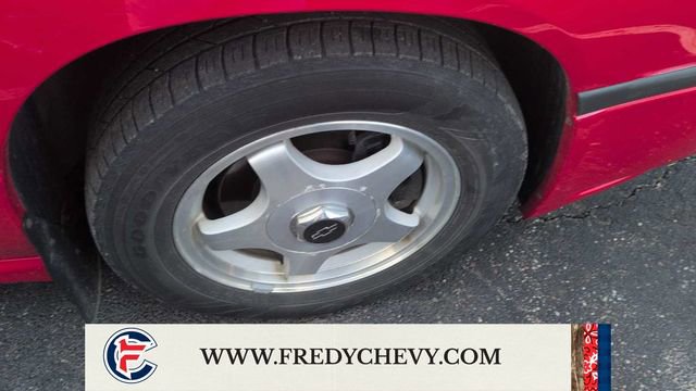 Used 2002 Chevrolet Impala LS w/ Preferred Equipment Group image 7