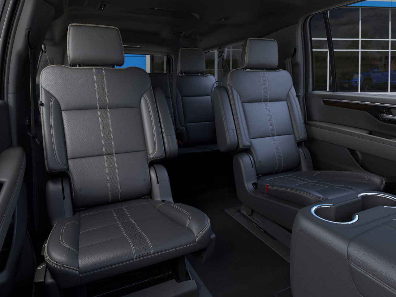 New 2025 Chevrolet Suburban High Country image 17