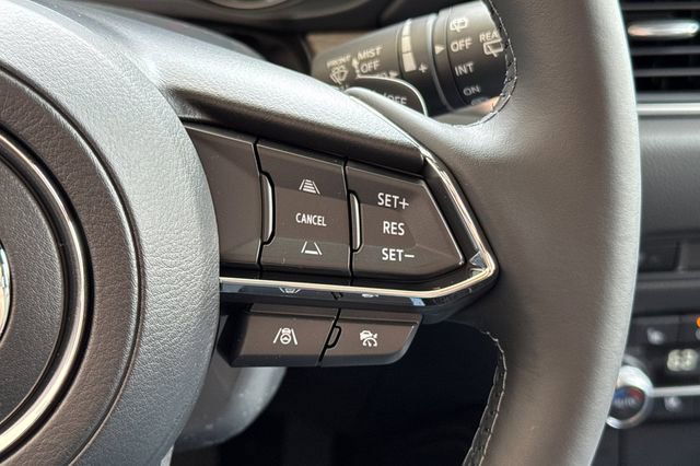 New 2025 MAZDA CX-5 Signature image 30