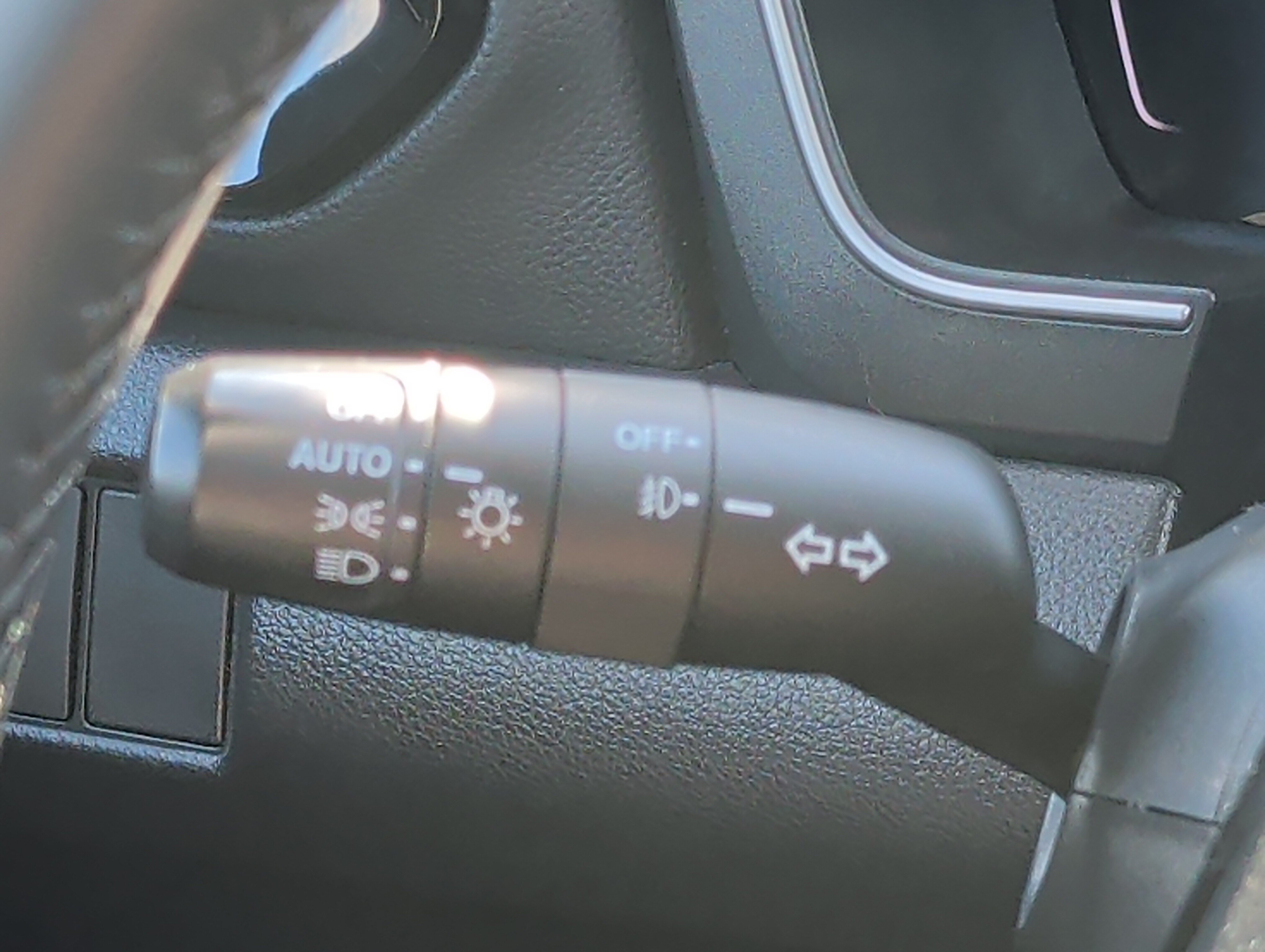Used 2023 Honda Pilot Touring image 29