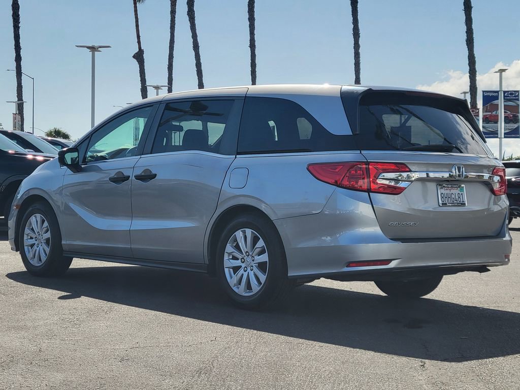 Used 2019 Honda Odyssey LX image 2