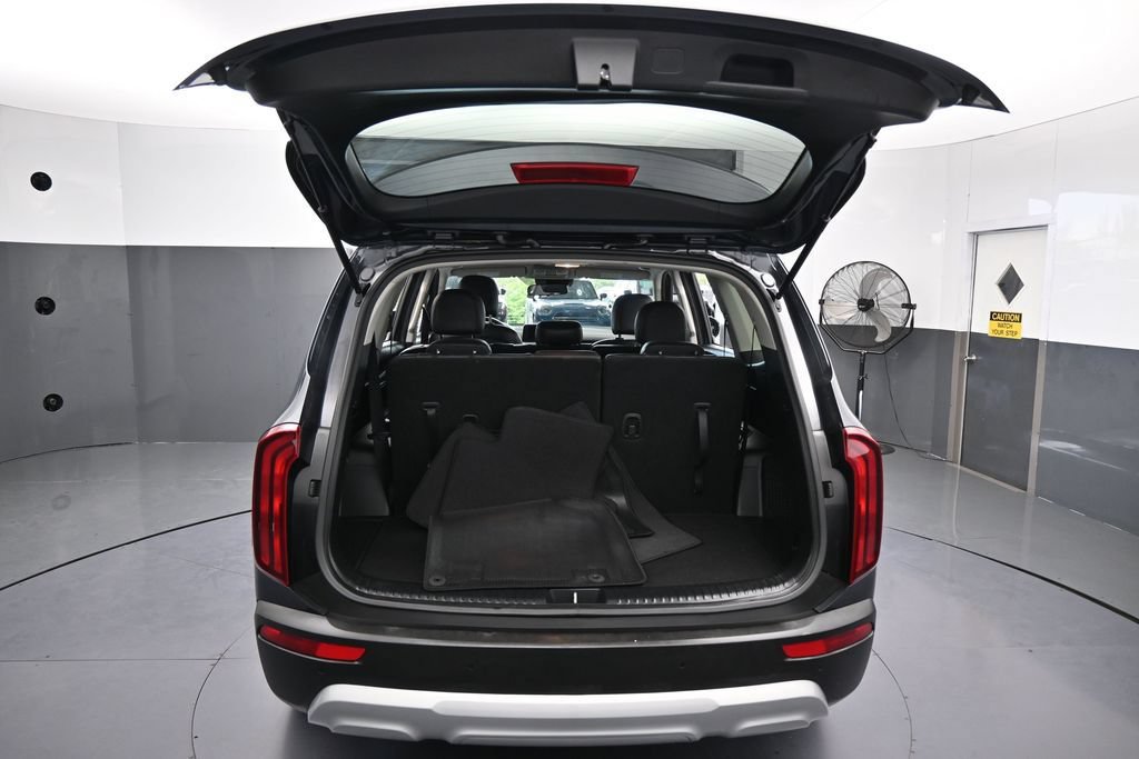 Used 2022 Kia Telluride LX AWD/4WD image 37