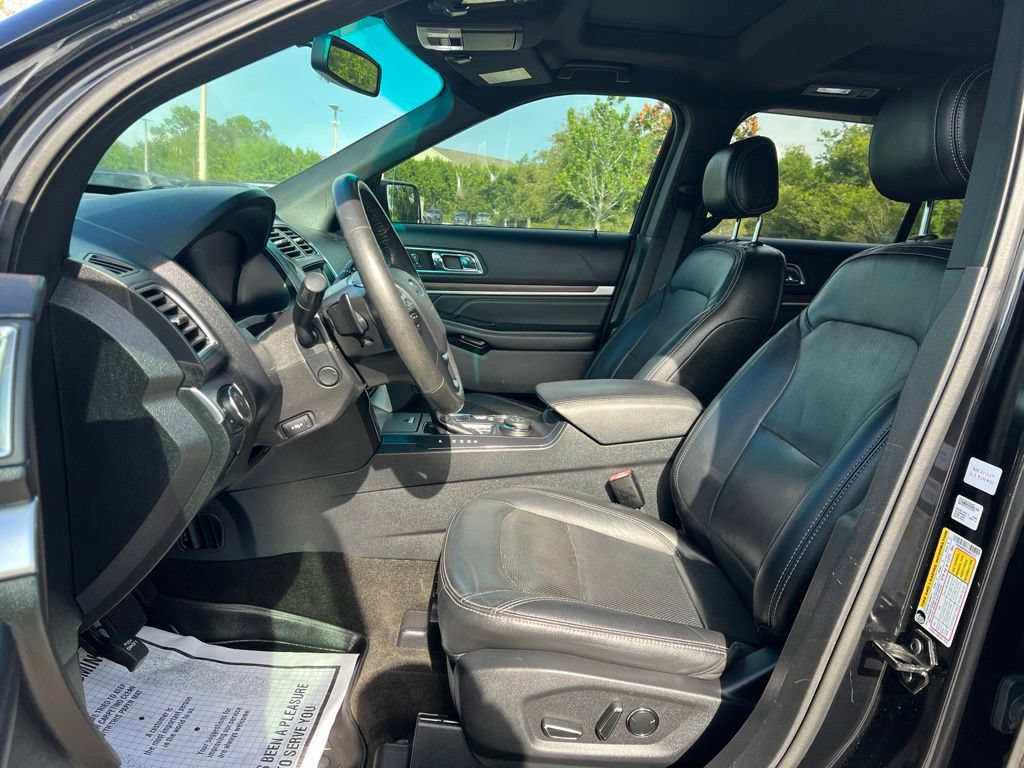 Used 2016 Ford Explorer Limited AWD/4WD image 32