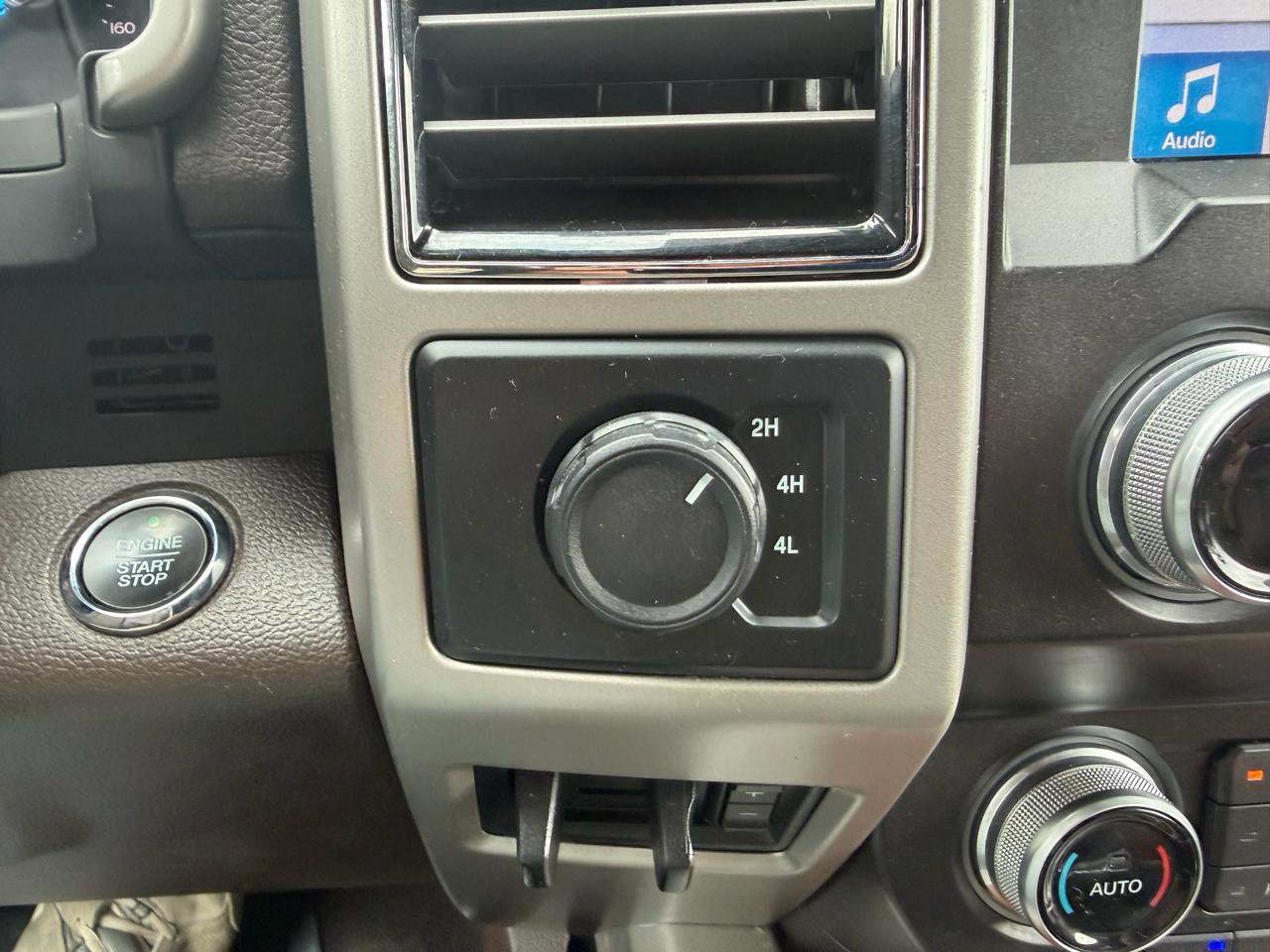 Used 2019 Ford F450 King Ranch w/ King Ranch Ultimate Package AWD/4WD image 37