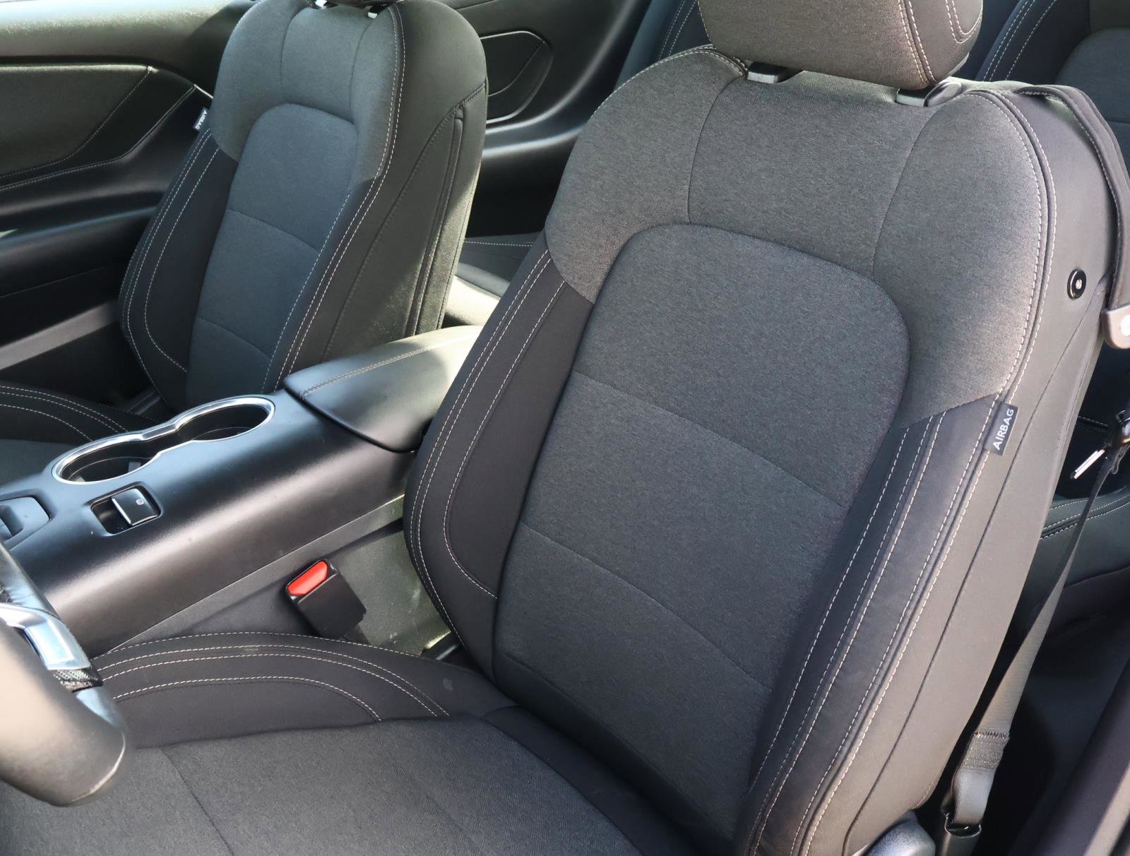 Used 2025 Ford Mustang EcoBoost image 10