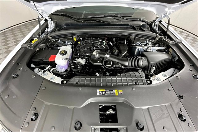 New 2025 Jeep Grand Cherokee L Altitude image 2