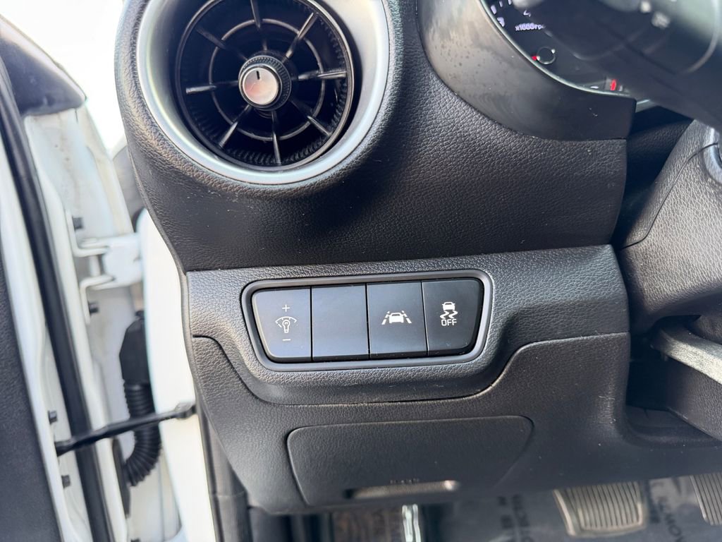 Used 2021 Kia Forte LXS image 43