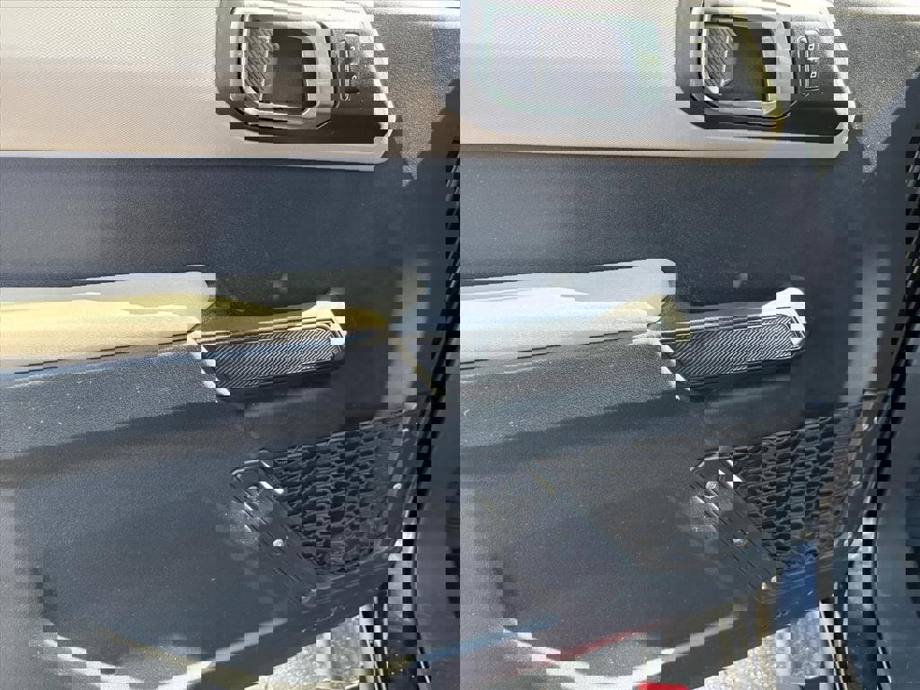 Used 2023 Ford Bronco Big Bend w/ Sasquatch Package image 21