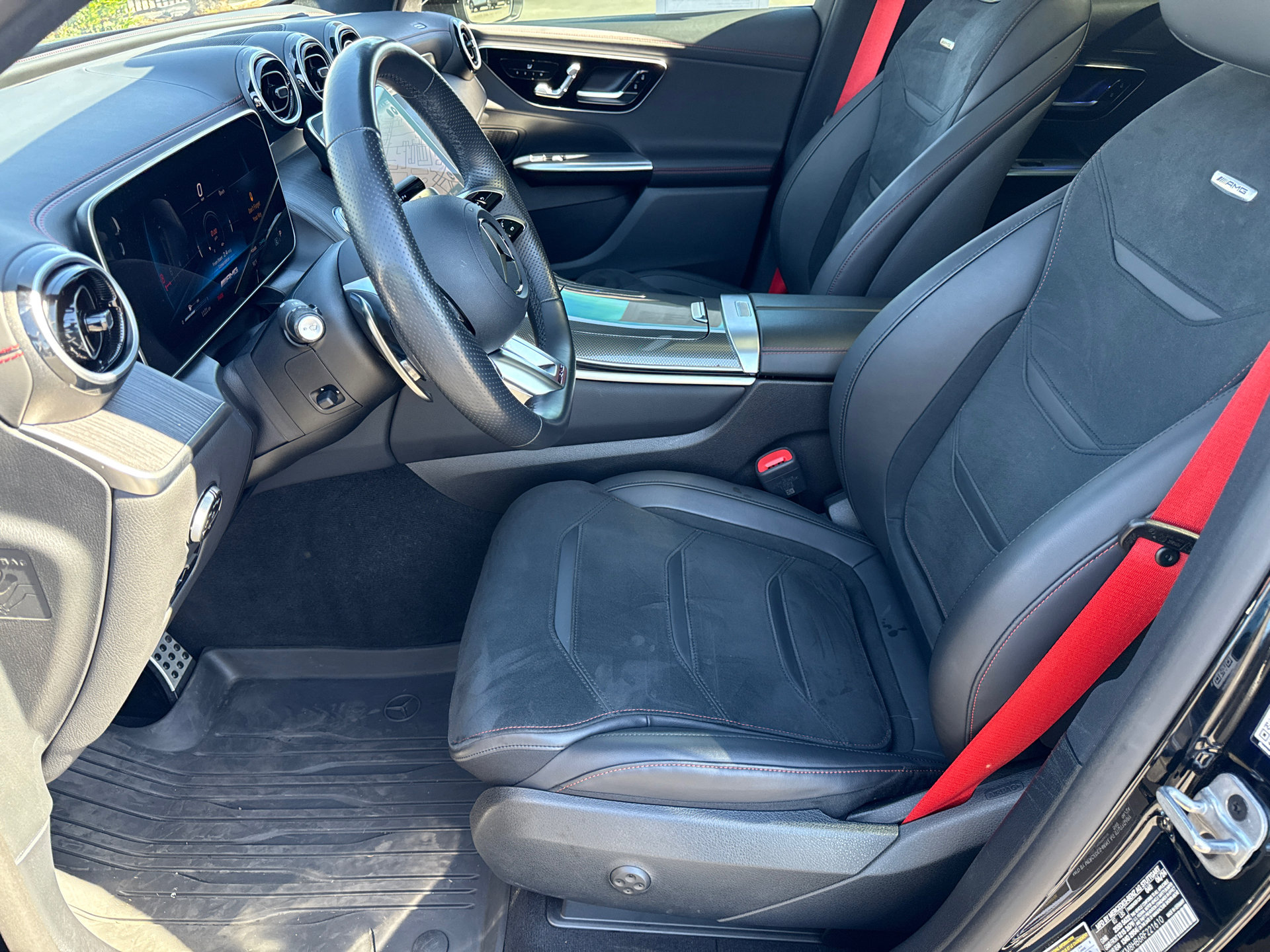 Used 2024 Mercedes-Benz GLC 43 AMG 4MATIC image 24