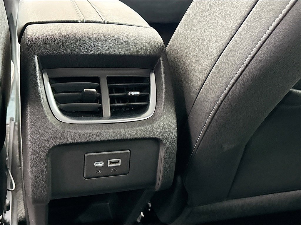 Used 2024 Chevrolet Blazer LT image 24