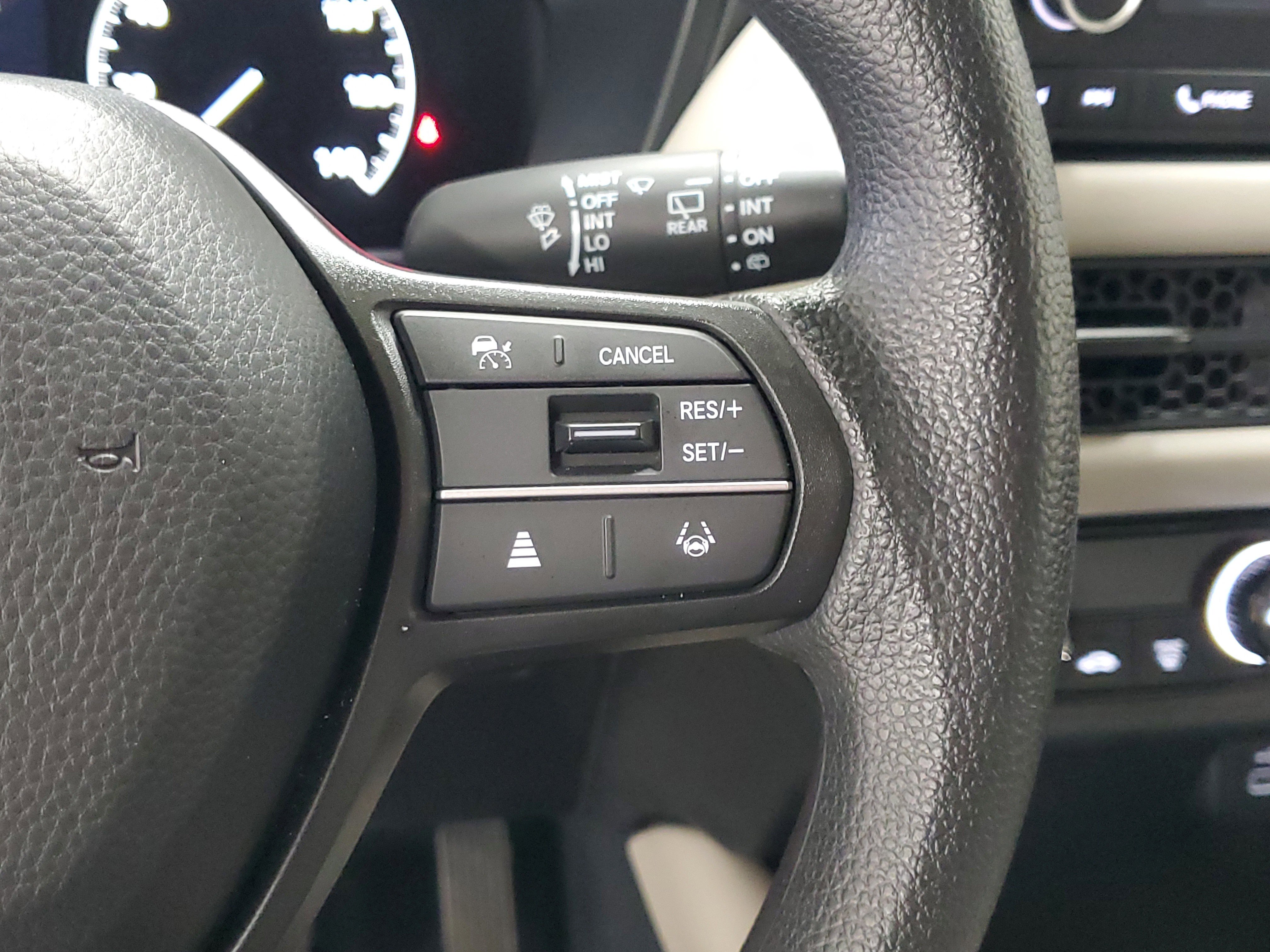 Used 2025 Honda HR-V LX image 22