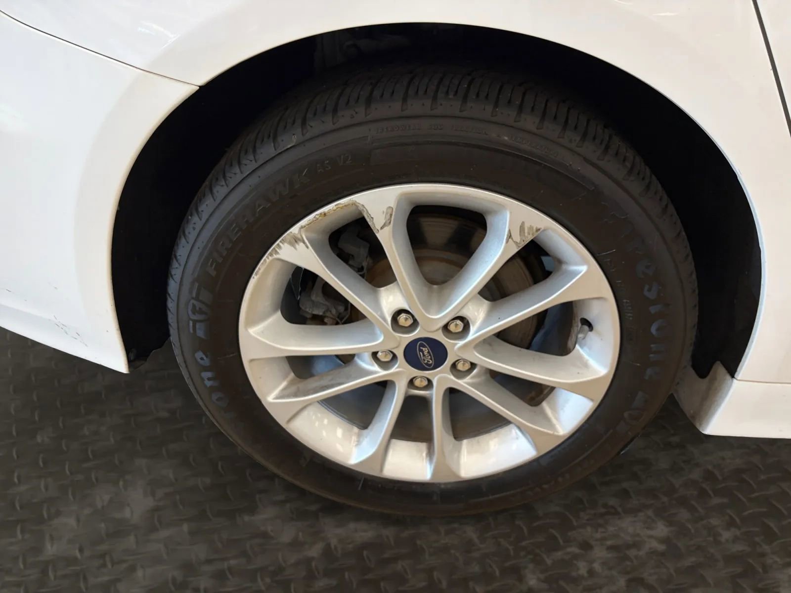 Used 2020 Ford Fusion SE FWD image 37