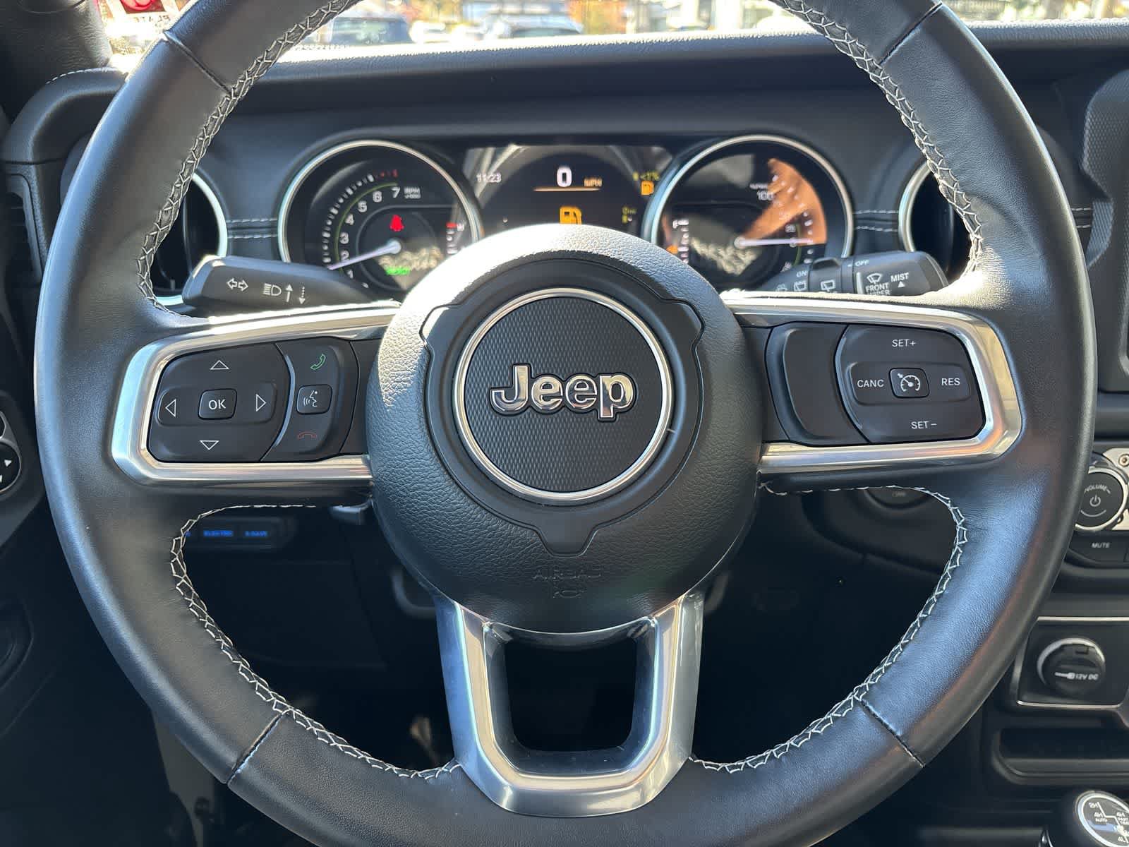 Certified 2022 Jeep Wrangler Unlimited Sahara AWD/4WD image 10