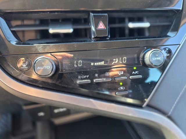 Used 2023 Toyota Camry SE w/ Cold Weather Package AWD/4WD image 23