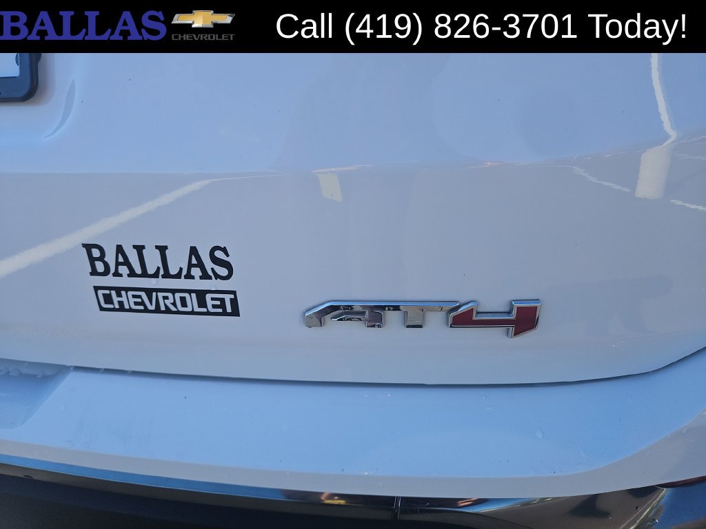 Certified 2024 GMC Terrain AT4 w/ GMC Pro Grade Package AWD/4WD image 31