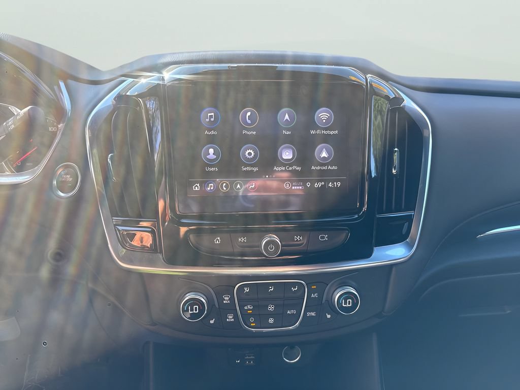 Used 2022 Chevrolet Traverse RS AWD/4WD image 26