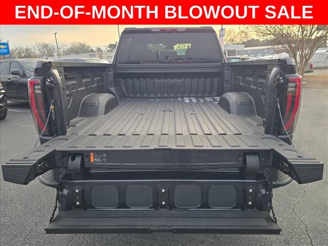 Used 2026 GMC Sierra 3500 AT4 AWD/4WD image 23