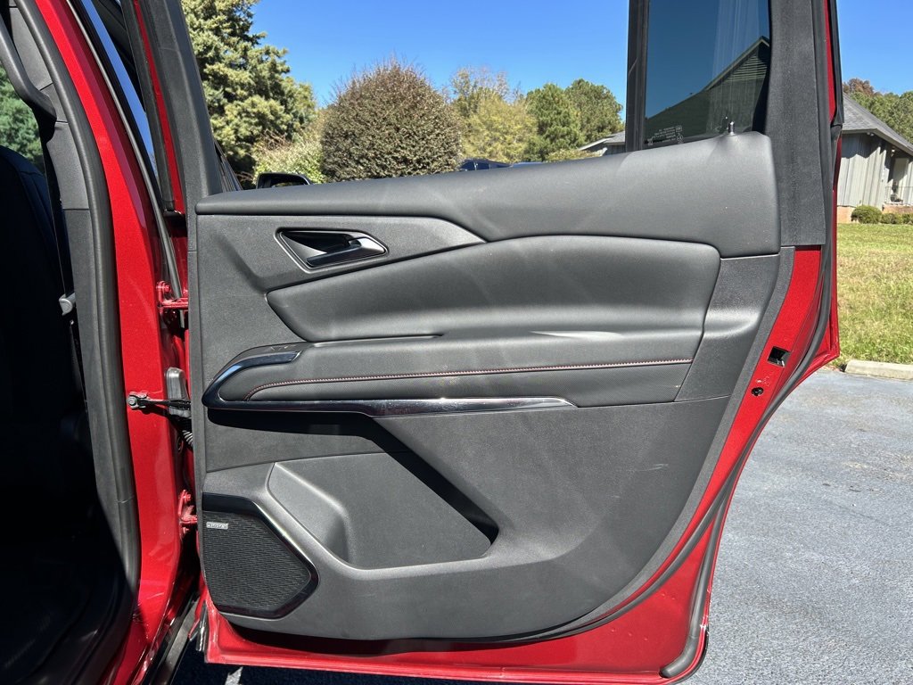 Used 2024 Chevrolet Traverse RS w/ LPO, Floor Liner Package image 64