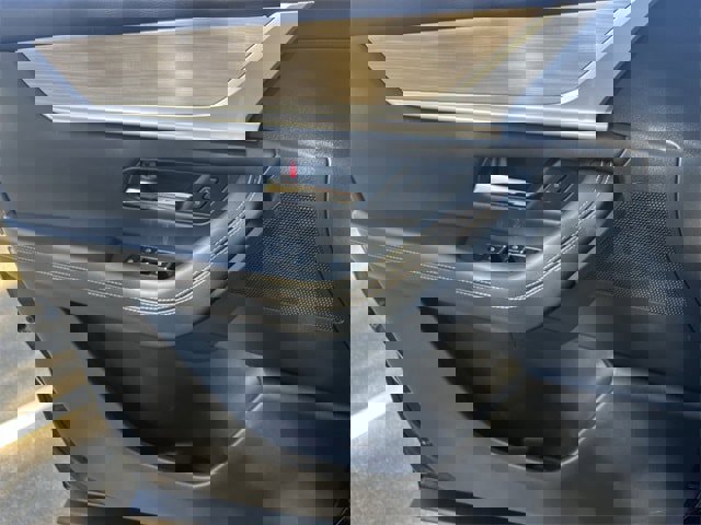 Used 2025 MAZDA CX-90 3.3 Turbo w/ Premium Sport Pkg image 26