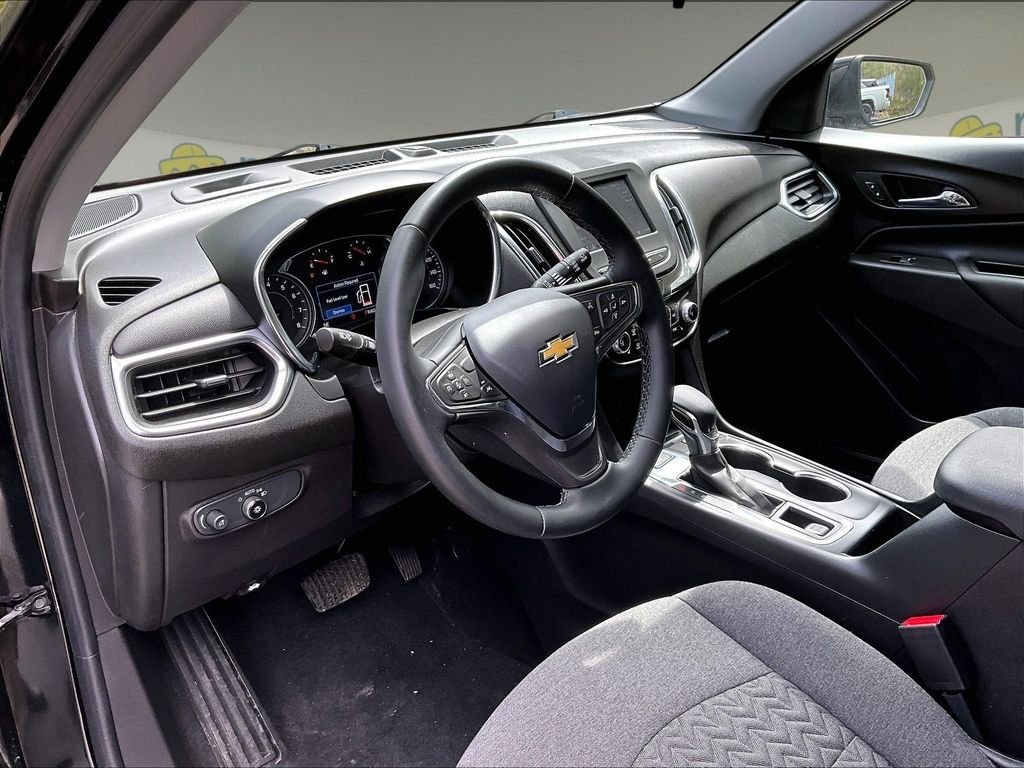 Used 2023 Chevrolet Equinox LT AWD/4WD image 13
