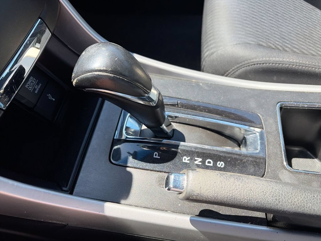 Used 2015 Honda Accord Sport image 20