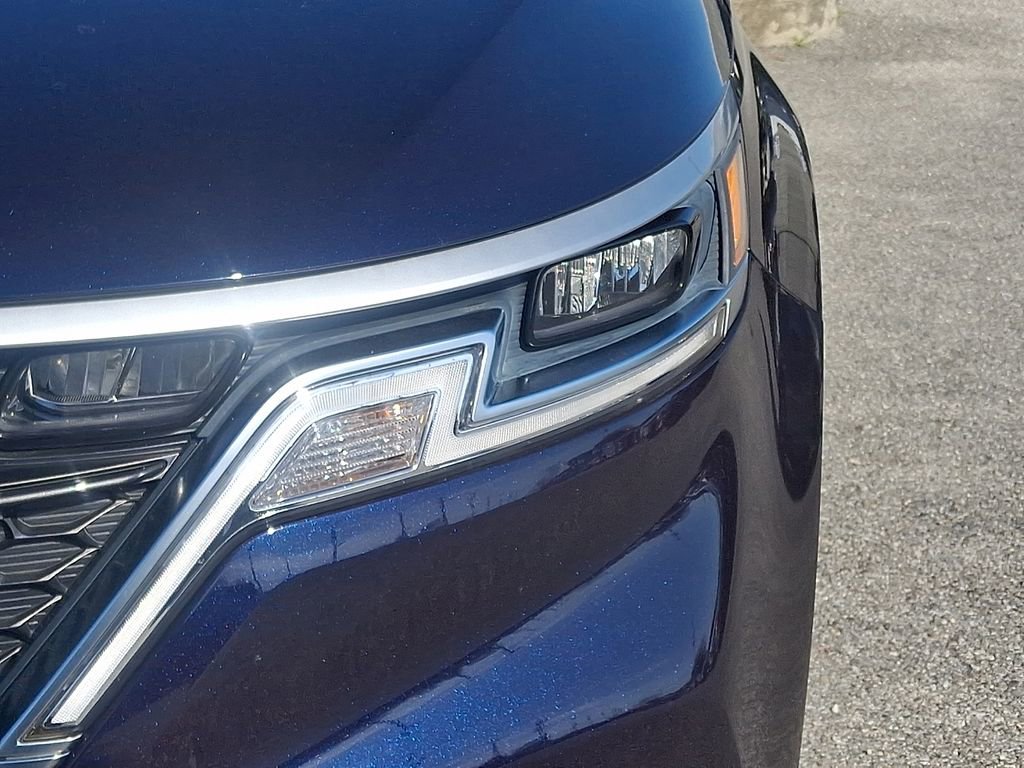 Used 2022 Kia Carnival LX image 9