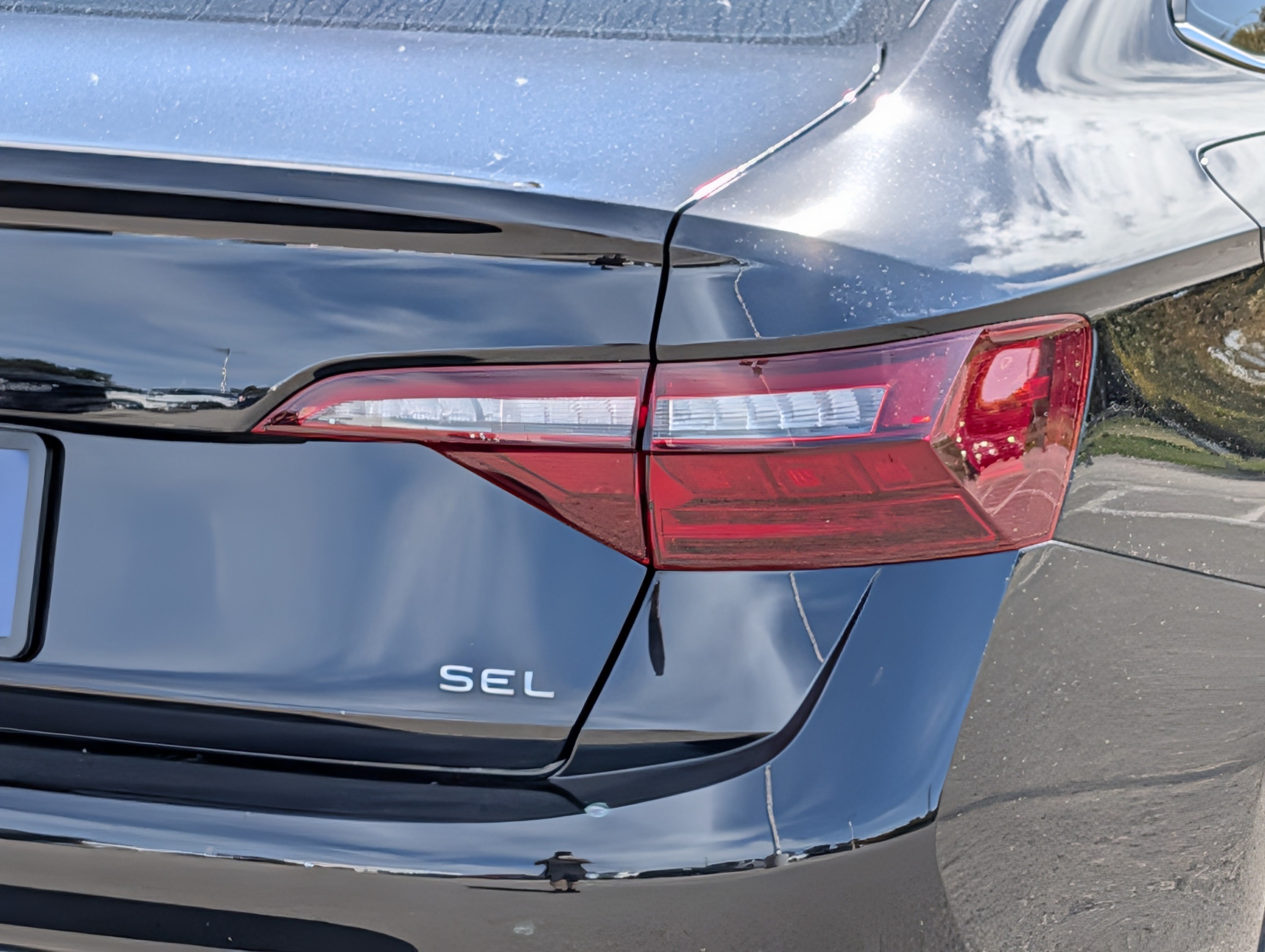 Certified 2023 Volkswagen Jetta SEL FWD image 10