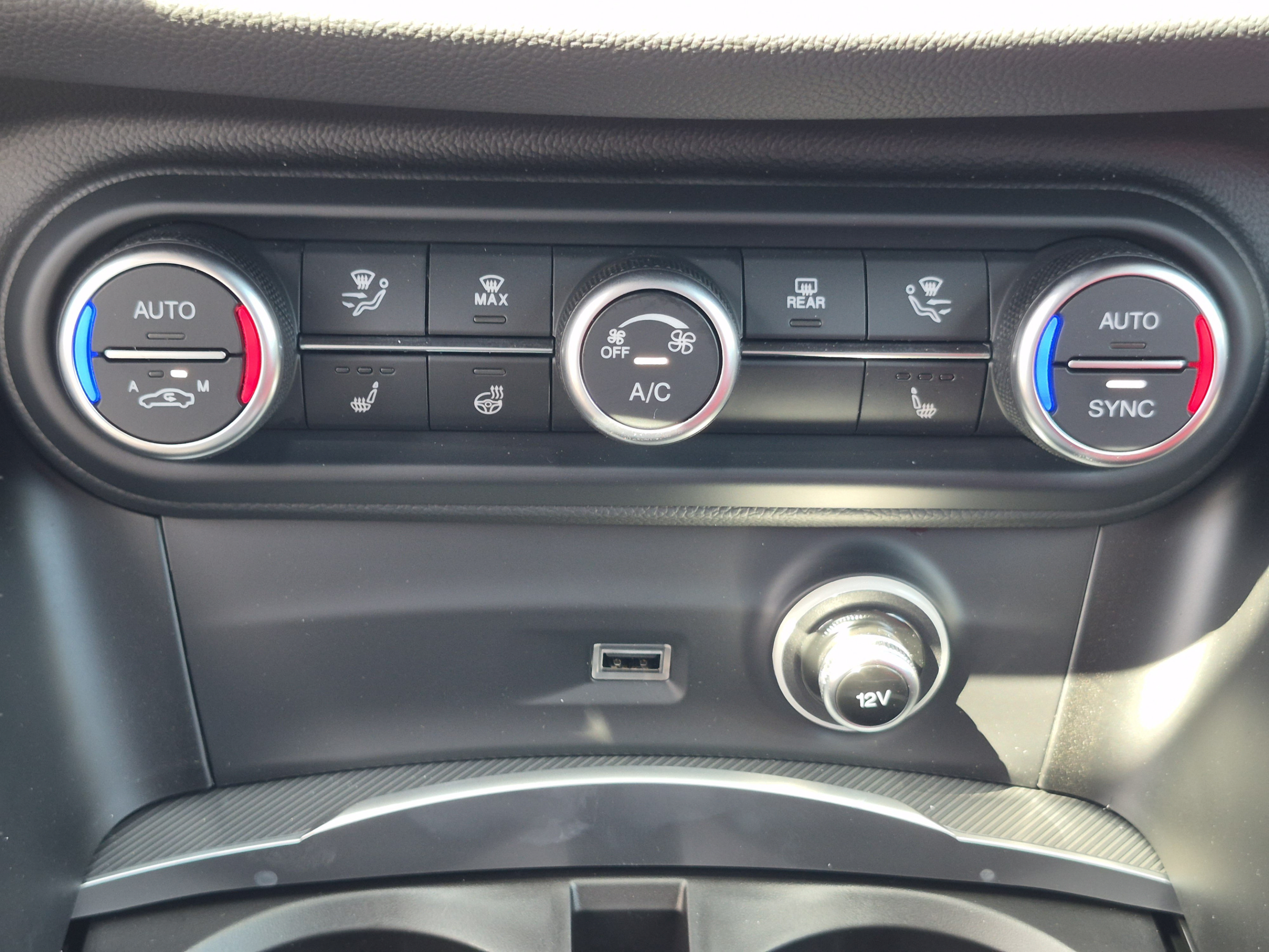New 2026 Alfa Romeo Stelvio Sprint AWD/4WD image 54
