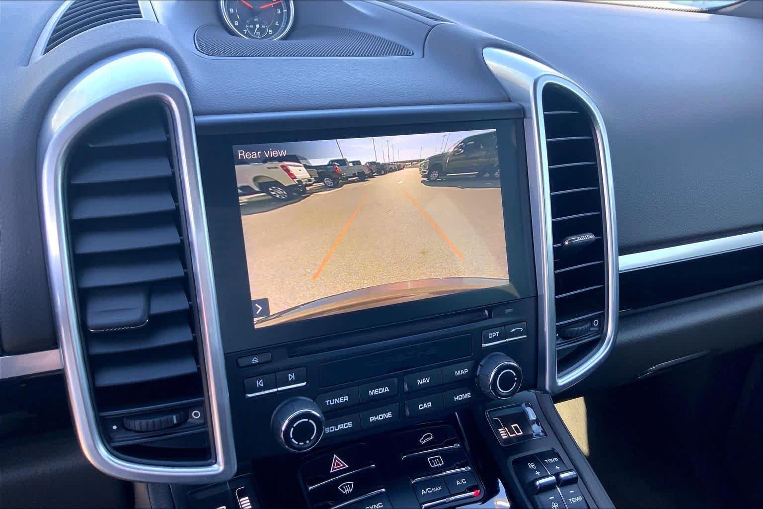 Used 2018 Porsche Cayenne S AWD/4WD image 26