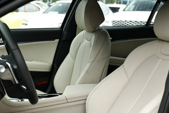 New 2026 Genesis G70 2.5T AWD/4WD image 18