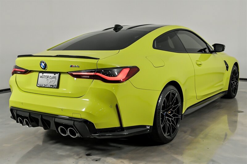 Used 2021 BMW M4 Coupe RWD image 10