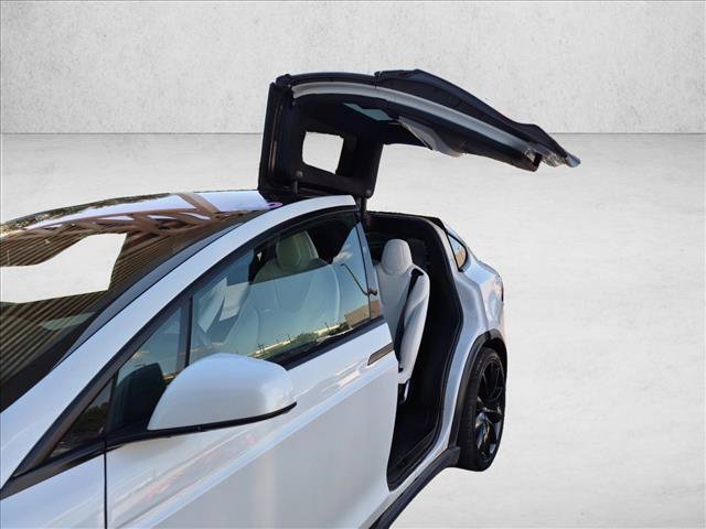 Used 2020 Tesla Model X Long Range AWD/4WD image 30