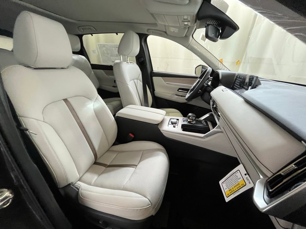 New 2026 MAZDA CX-90 Plug-In Hybrid w/ Premium Plus image 12