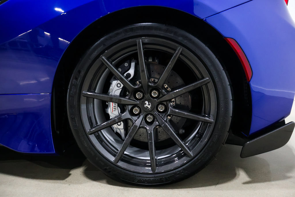 Used 2020 Ferrari 488 Pista Coupe RWD image 20
