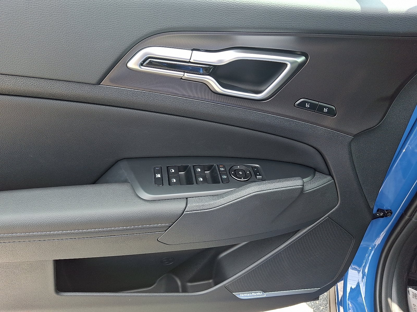 New 2026 Kia Sportage SX AWD/4WD image 8