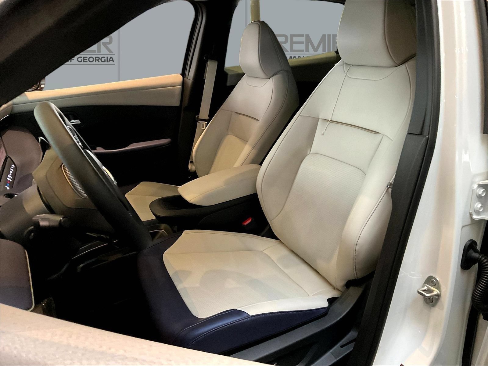 New 2026 Nissan Leaf SV+ w/ Floor Mat Package (SV+) FWD image 9