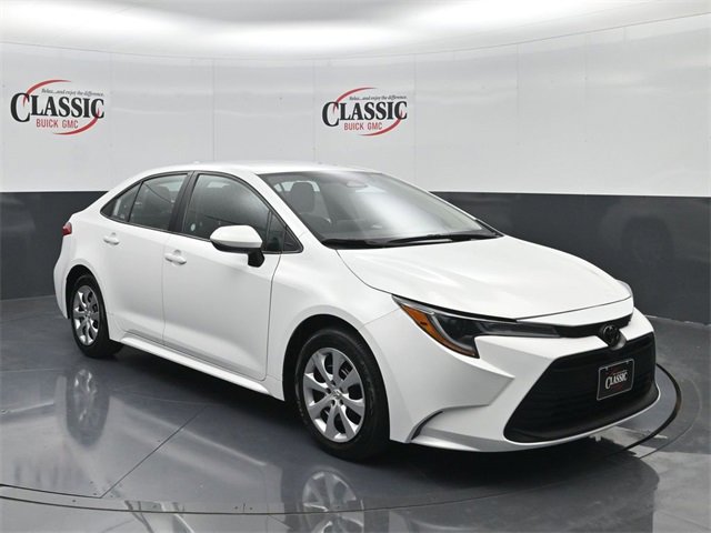 Used 2024 Toyota Corolla LE image 5
