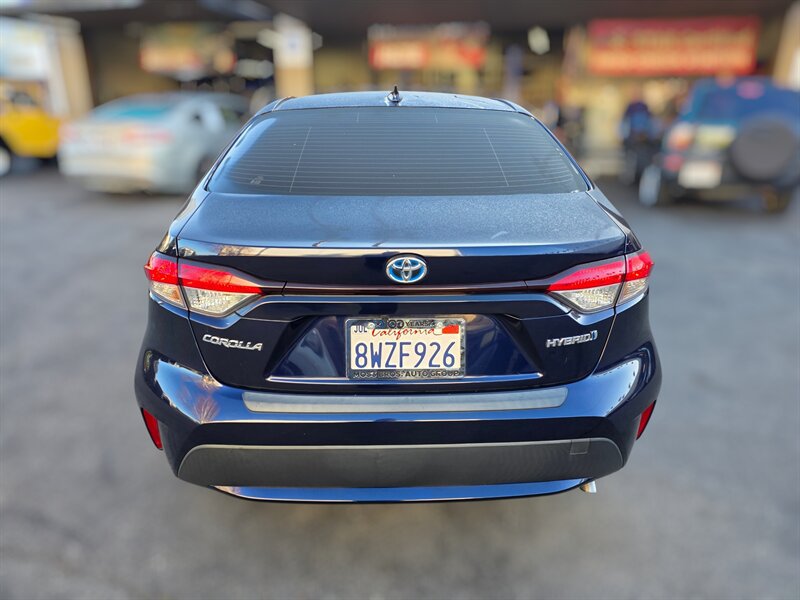 Used 2021 Toyota Corolla LE w/ Carpet Mat Package (TMS) FWD image 8