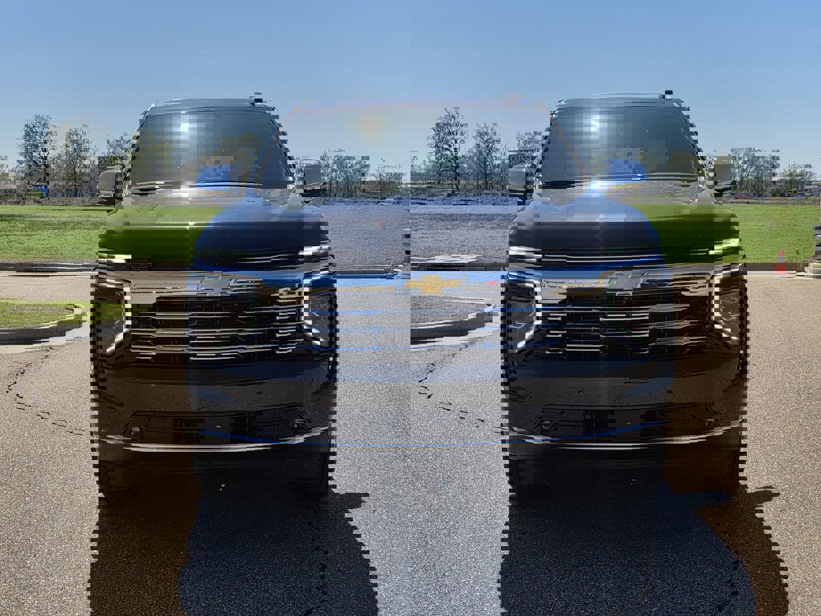 New 2026 Chevrolet Suburban Premier w/ Sun And Tow Package image 3