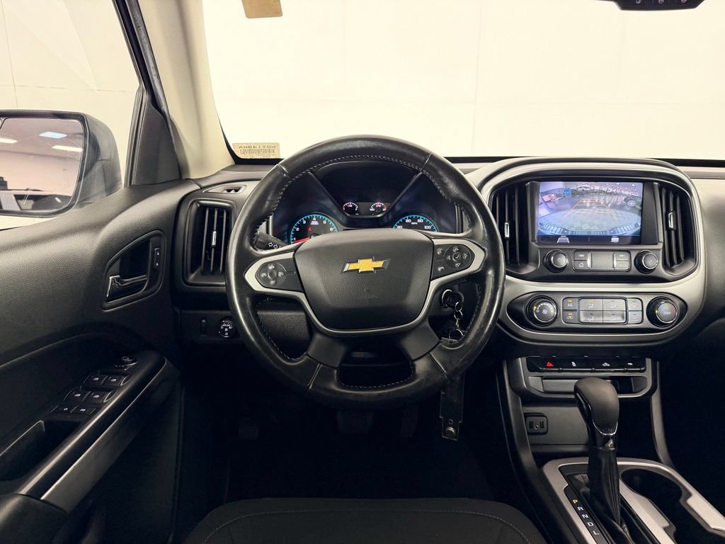 Used 2022 Chevrolet Colorado LT w/ LT Convenience Package RWD image 16