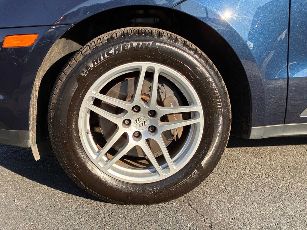 Used 2019 Porsche Macan AWD/4WD image 49