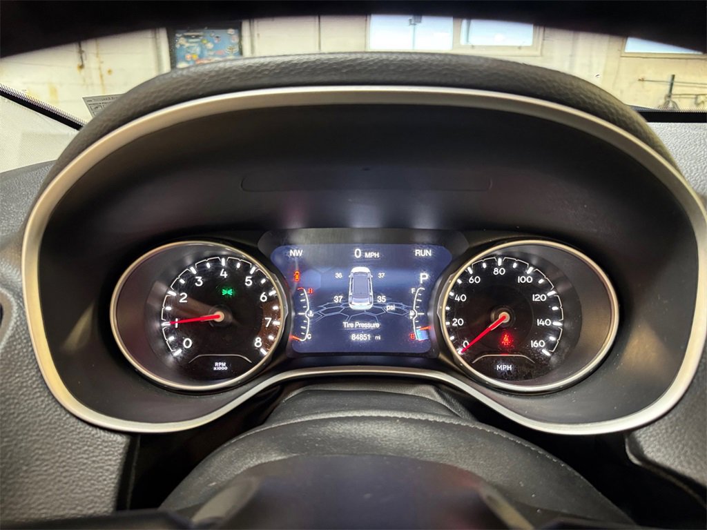 Used 2020 Jeep Compass Latitude image 16