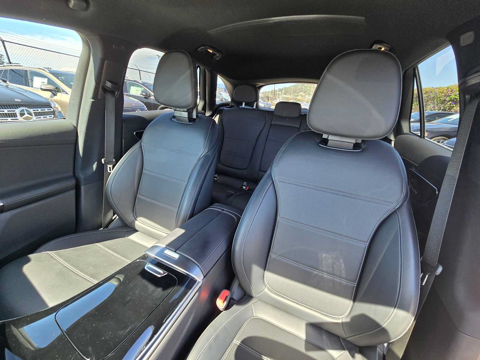 Used 2024 Mercedes-Benz GLC 300 4MATIC image 20