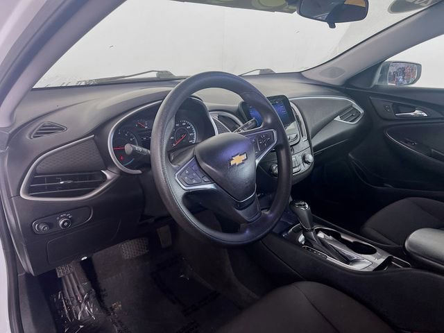 Used 2020 Chevrolet Malibu LS image 11