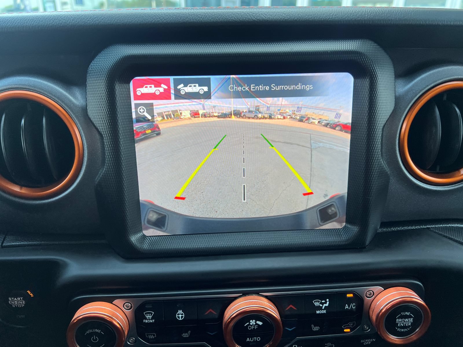 Used 2021 Jeep Gladiator Mojave AWD/4WD image 22