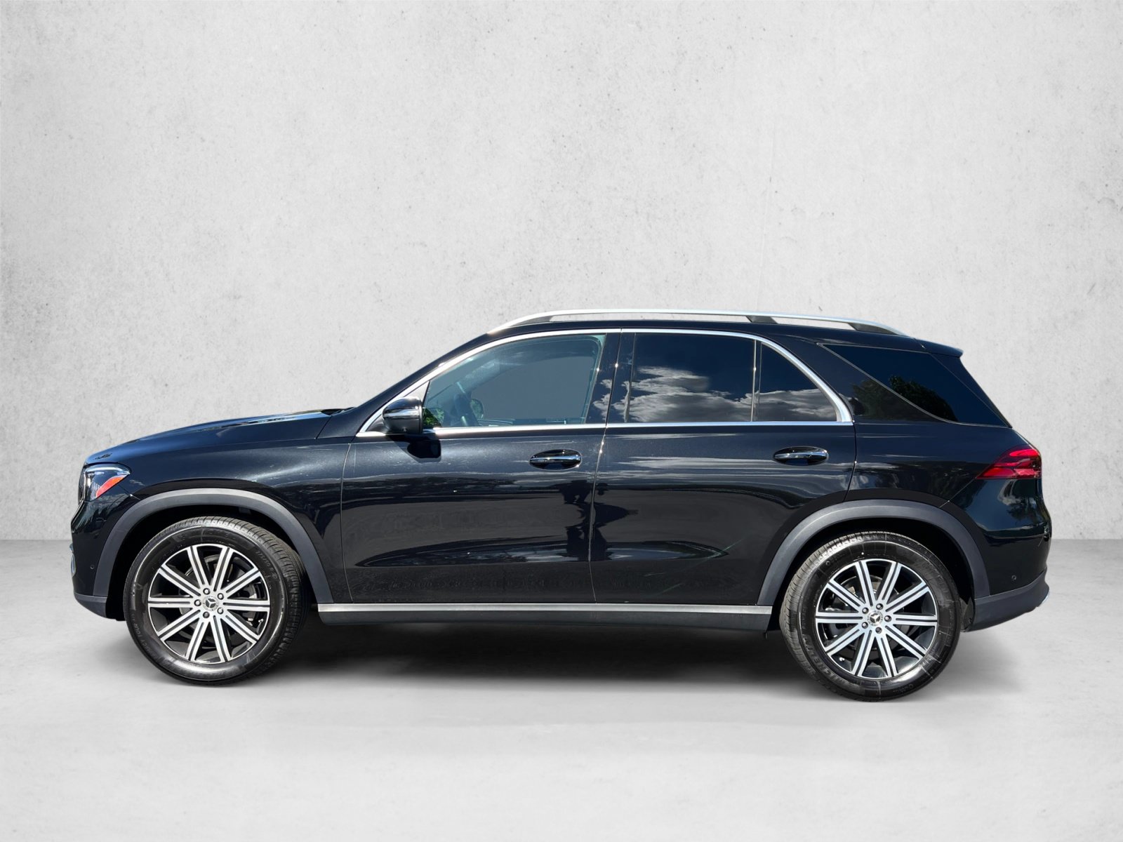 Certified 2026 Mercedes-Benz GLE 350 4MATIC image 8