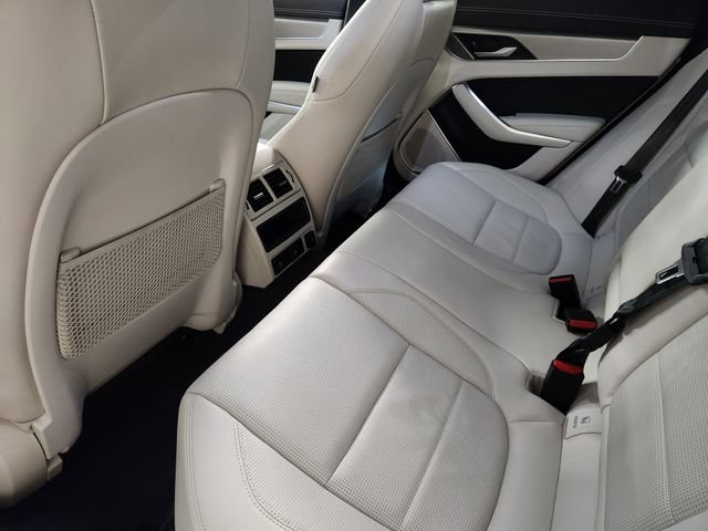 Used 2024 Jaguar XF R-Dynamic SE image 29