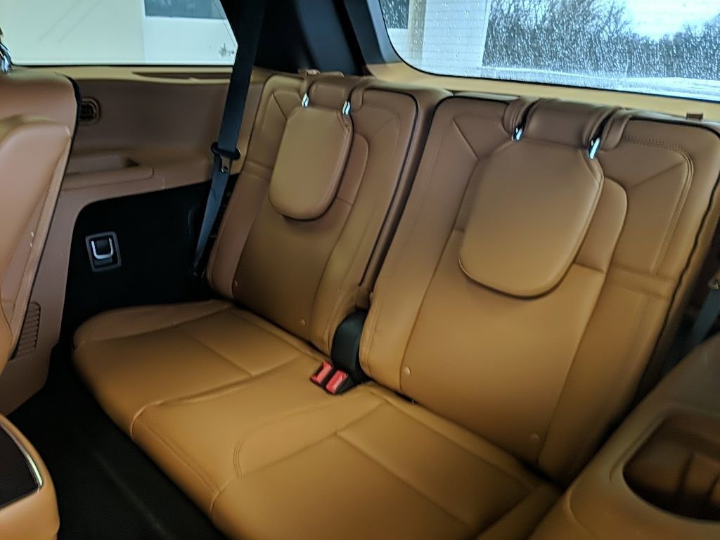 Certified 2021 Lincoln Aviator Black Label w/ Dynamic Handling Package image 14