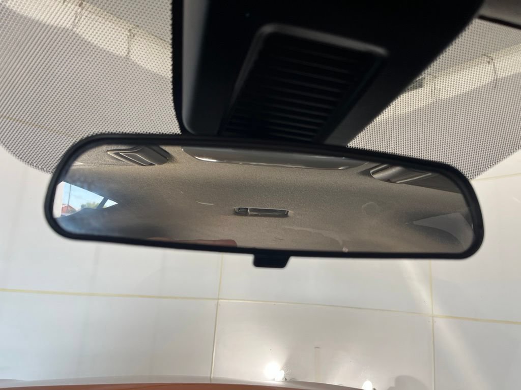 Used 2021 Nissan Kicks SV FWD image 71